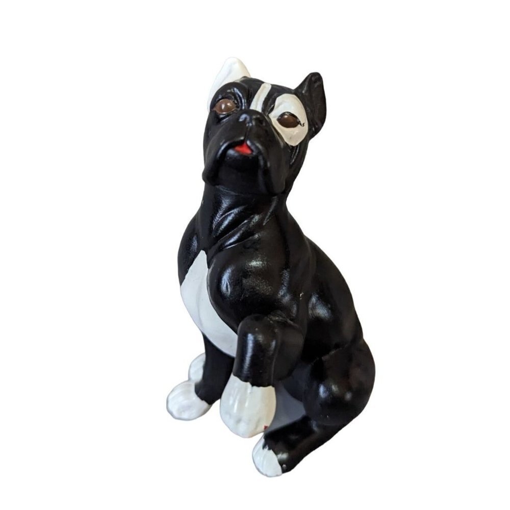 Boxer dog figurine  hand‎ painted black w white  6 in